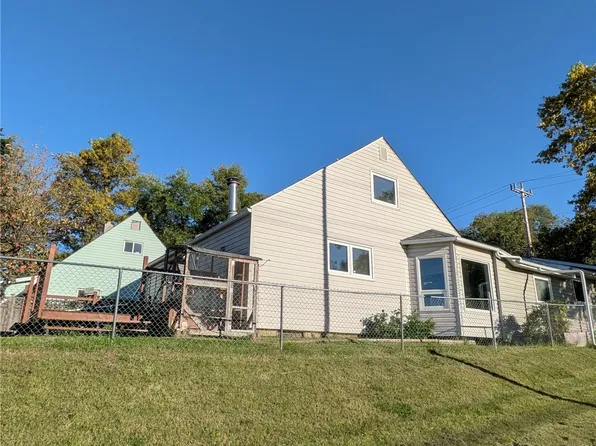 501 19th Street E, Prince Albert, SK S6V 1K3