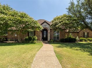 109 Applewood Ln, Haslet, TX 76052