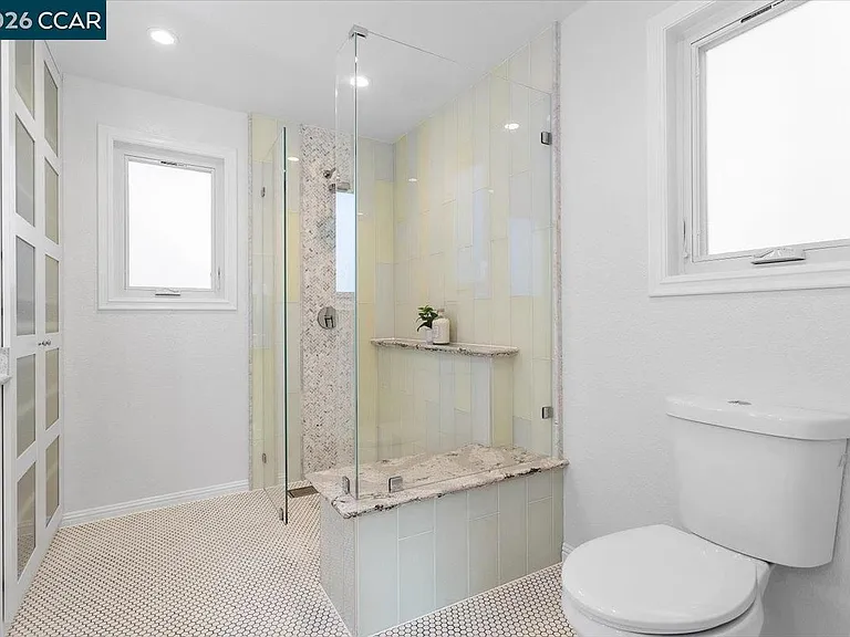 1306 Brookside Dr — Photo 16