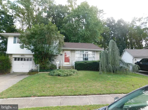 53 Lillian Pl, Glendora, NJ 08029