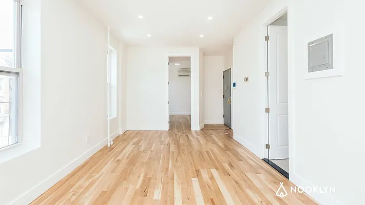 Rented by Nooklyn NYC LLC | media 11