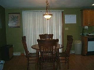 3rd image of 605 Oriole Dr