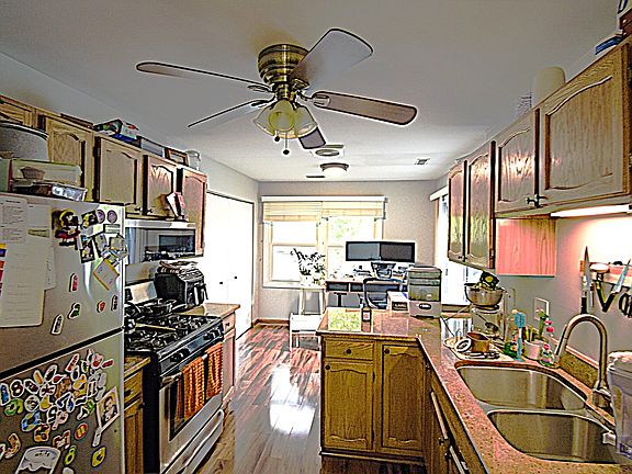 4th image of 27W705 Windermere Rd Unit 3008