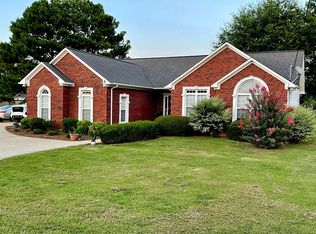 18 Northwood Dr, Oxford, AL 36203