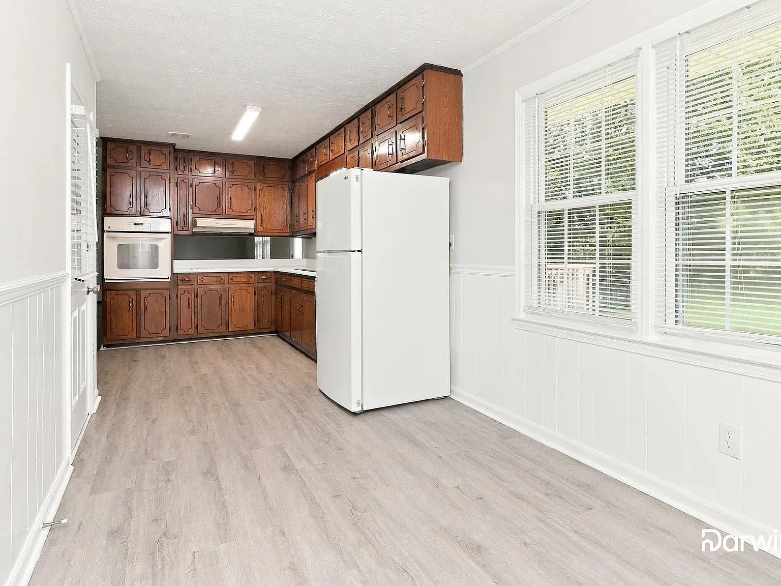 3 bed, 2.0 bath, 1939 sqft, $1,865 — Photo 4