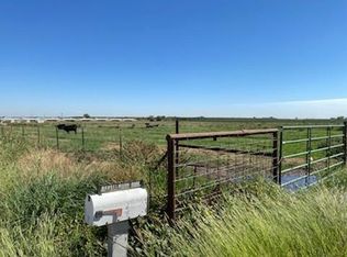 8800 Rice Rd, Oakdale, CA 95361