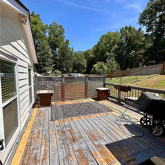 2134 Atkinson Ln — Photo 21