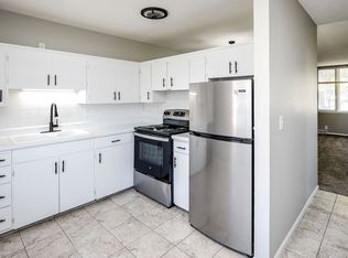 4815 S 131st St APT 15, Omaha, NE 68137