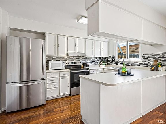 4th image of 750 Tabor Street #13