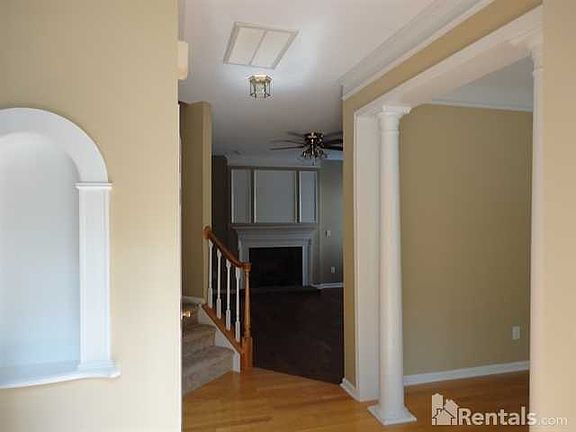 2nd image of 3036 Pinewood Hill Dr