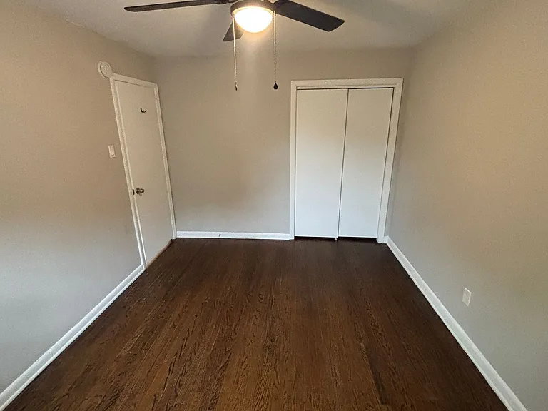 210 Trinity Ave — Photo 4