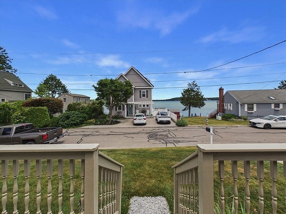 1st image of 15 Shore Dr
