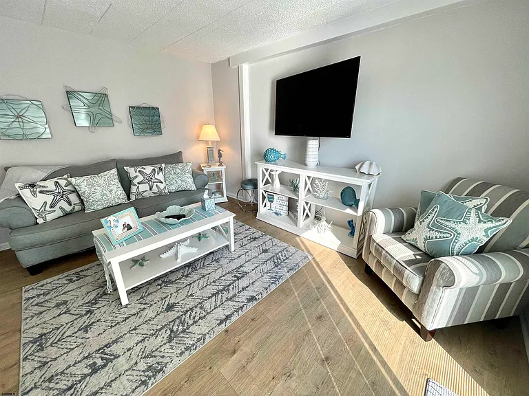 9510 Amherst Ave #149 — Photo 6