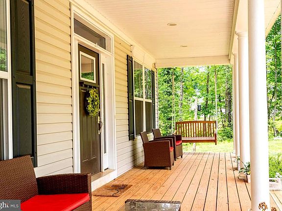 3rd image of 11626 Forest Walk Dr