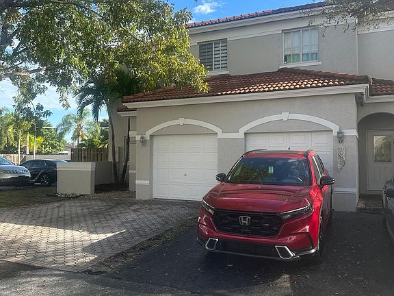 3rd image of 12542 SW 143rd Ln #12542