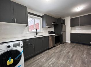 103 Elgin Cres #1, Waterloo, ON N2J2S3