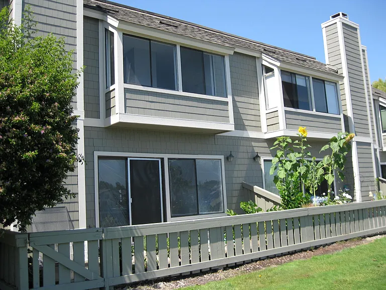 Townhouse rear with water view
