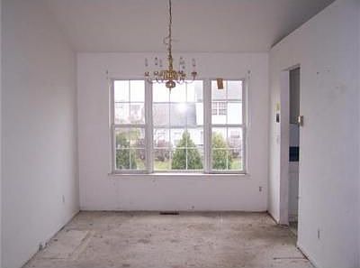 5th image of 7135 Mission Hills Dr