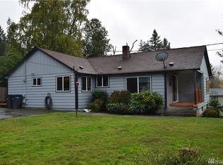 93 NW Tracy Ave, Bremerton, WA 98311
