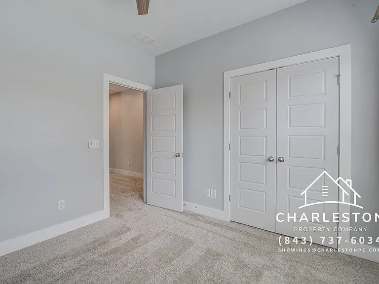 860 W Madison Ave — Photo 18