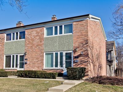 369 Temple Ave APT 7, Highland Park, IL, 60035