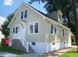 1610 Parker Rd, Highland Park, NJ 08904
