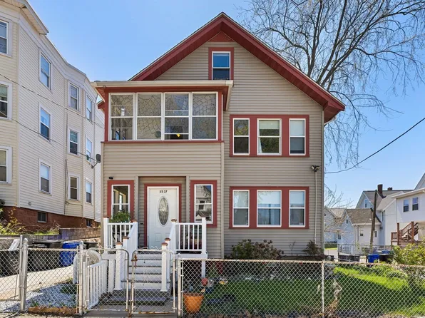 35-37 Westminster St, Hyde Park, MA 02136