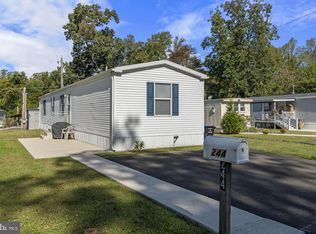 244 Iris Rd, Mullica Hill, NJ 08062