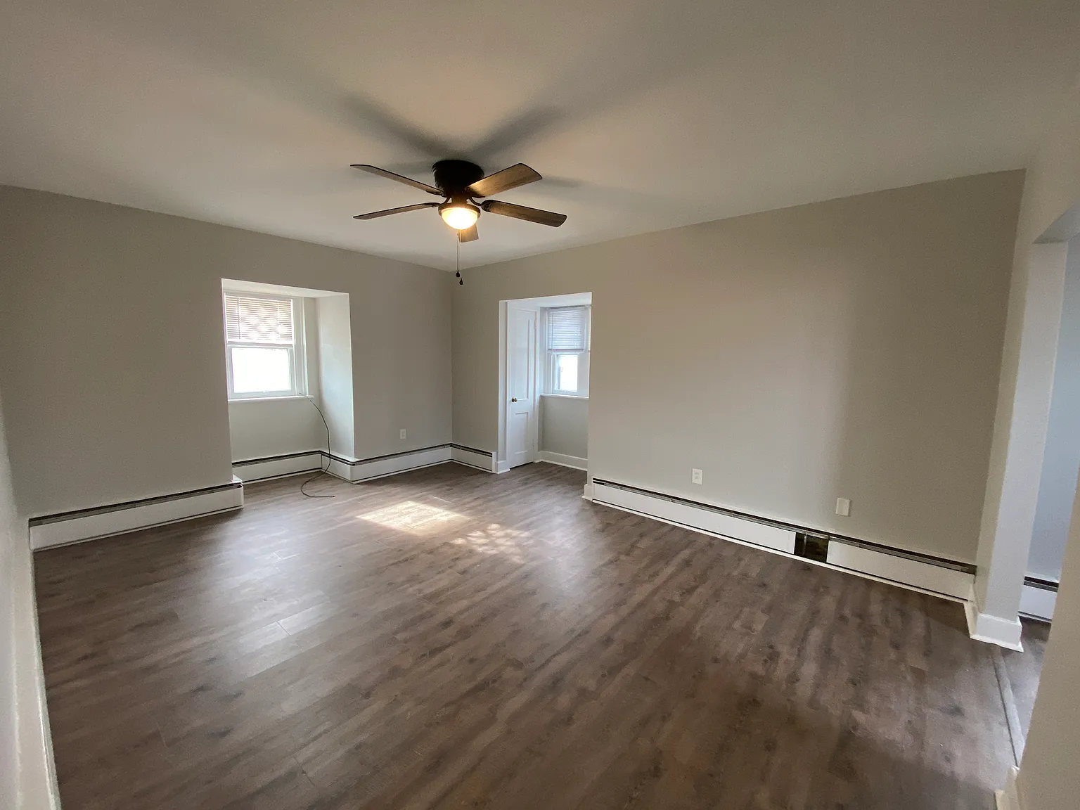 Studio, 600 sqft, $975 — Photo 3