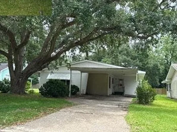 1224 Catherine St, Sulphur, LA 70663