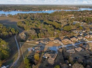 248 Anna Grace Ln, Wetumpka, AL 36092