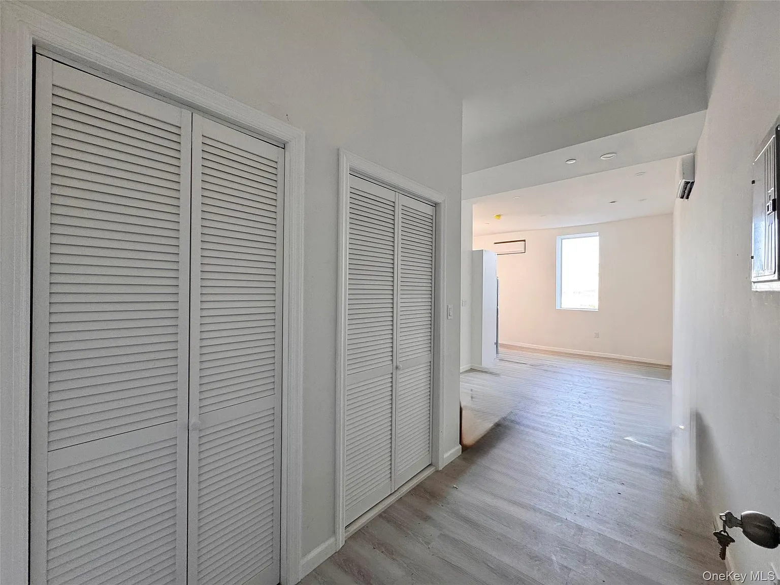 1 bed, 1.0 bath, 708 sqft, $2,500 — Photo 2