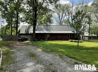 959 Latrobe Rd, West Frankfort, IL 62896