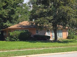 132 Shabbona Dr, Park Forest, IL 60466