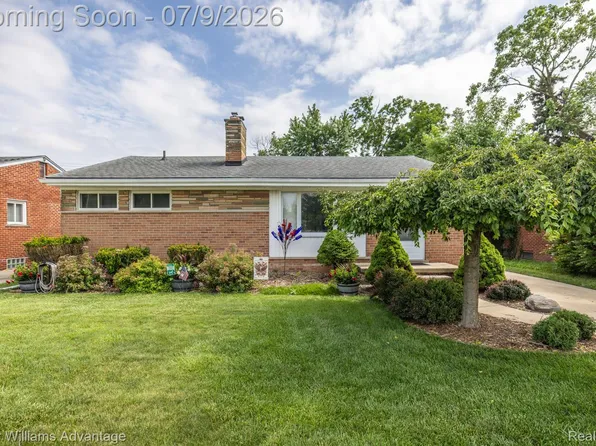 31731 Joy Rd, Westland, MI 48185
