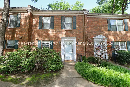 6246 S Yorktown Pl Photo 1