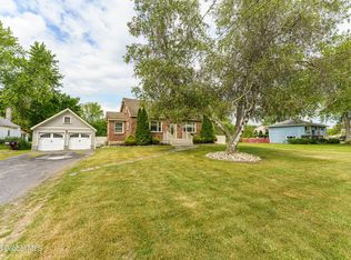 407 Consaul Rd, Schenectady, NY 12304