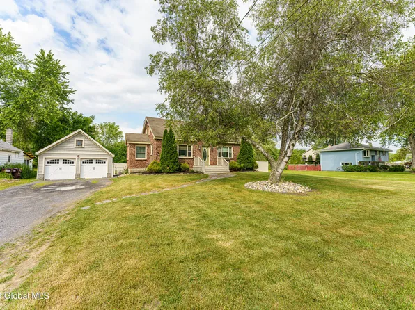 407 Consaul Road, Schenectady, NY 12304