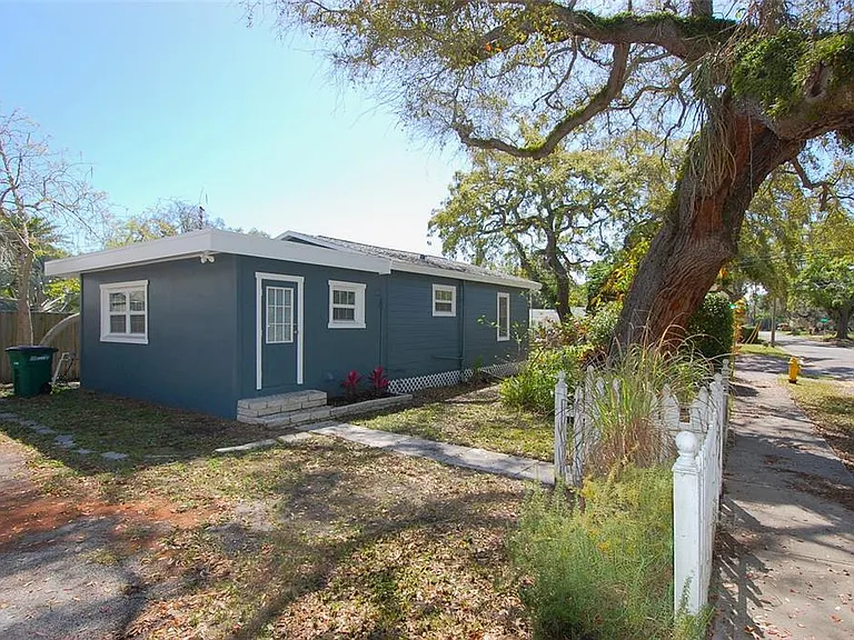 247 Short St — Photo 16