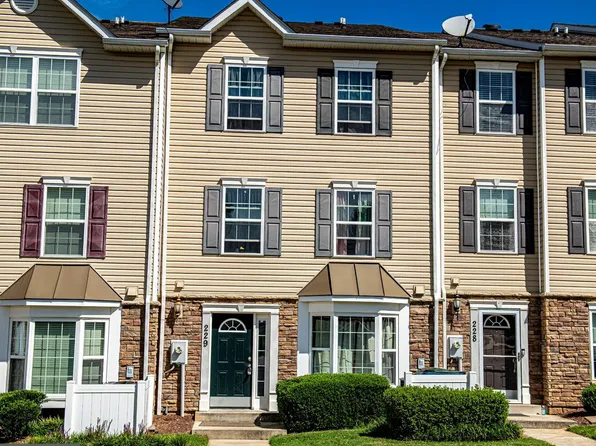 1914 Lennox Dr Unit 229, Eldersburg, MD 21784