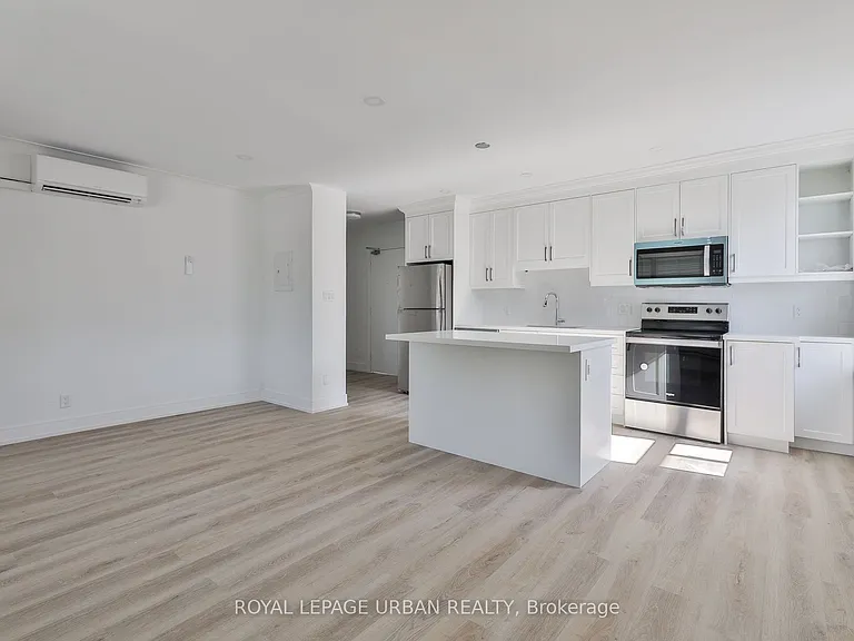 2841 Keele St #5 — Photo 2