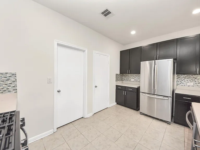 19403 Tinway Ct — Photo 17