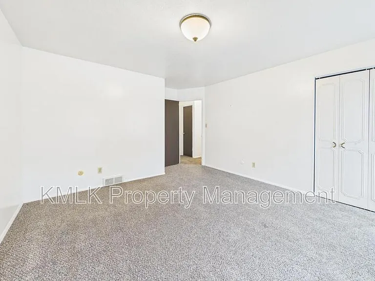 4280 Lorwood Dr — Photo 20
