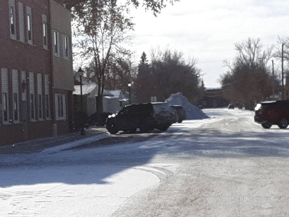 2nd image of 311 1st St E