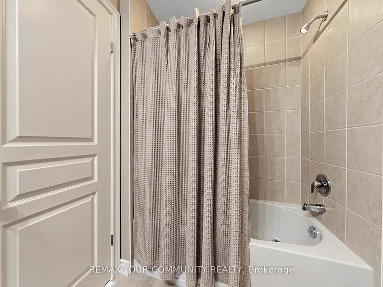 4160 Galileo Cmn — Photo 26