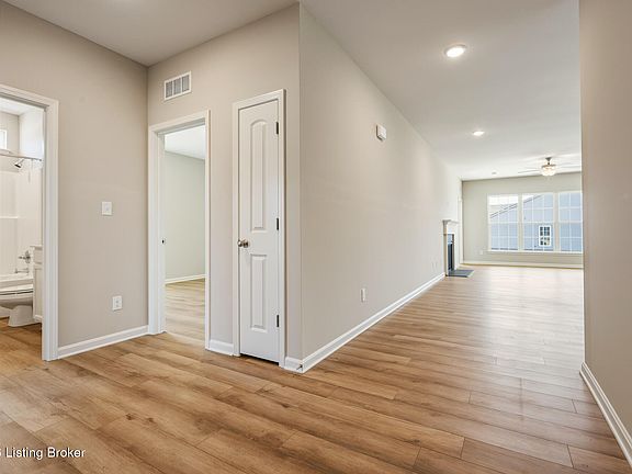 5th image of 10916 Blacksmith Rd