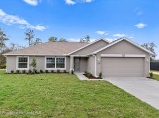 16431 Margot Rd, Weeki Wachee, FL 34614
