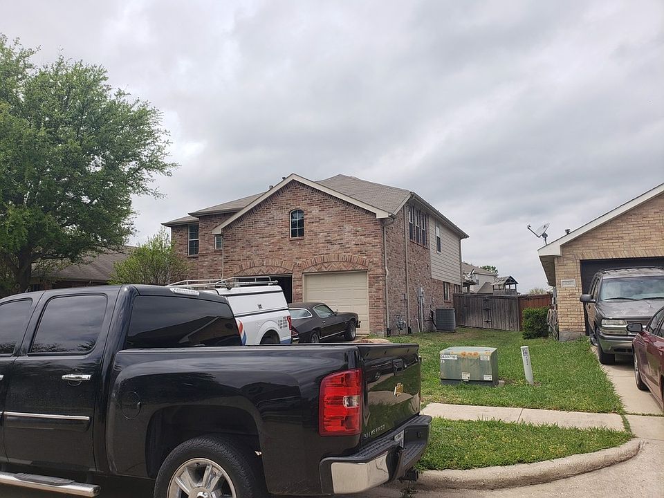 1st image of 428 Creekwood Ct