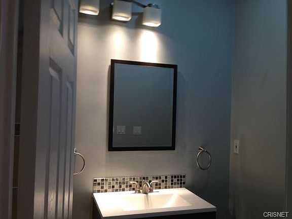 5th image of 400 S La Fayette Park Pl APT 202