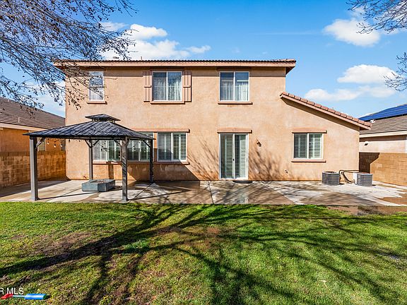 4th image of 3642 Club Rancho Dr
